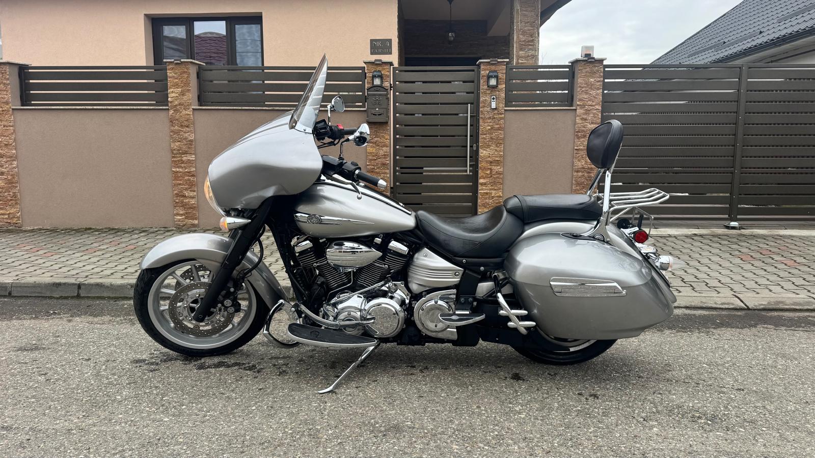 2012 Yamaha Stratoliner